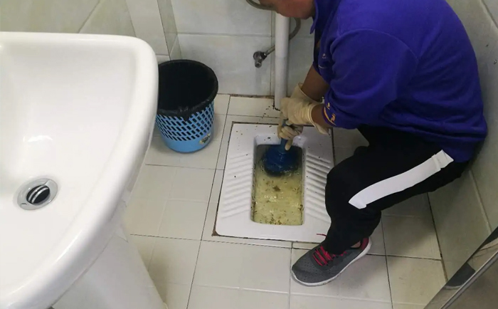 集贤疏通蹲坑